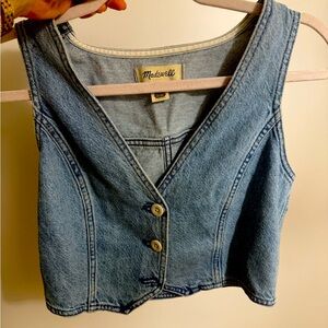 Madewell light wash denim vest cropped